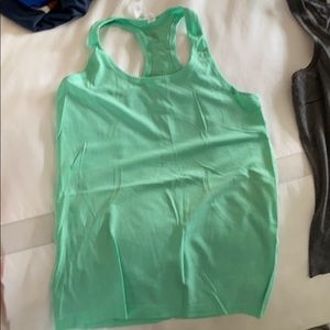 Lululemon racer back tank size 8